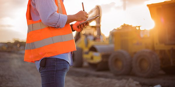 Digitale Baustellendokumentation mit geoCapture – einfache Erfassung von Arbeitsnachweisen per Tablet direkt vor Ort.