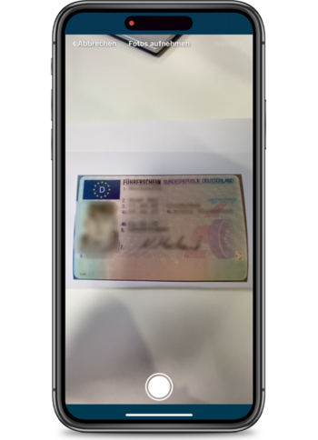 Ein Foto von einem ausgedruckten Führerschein