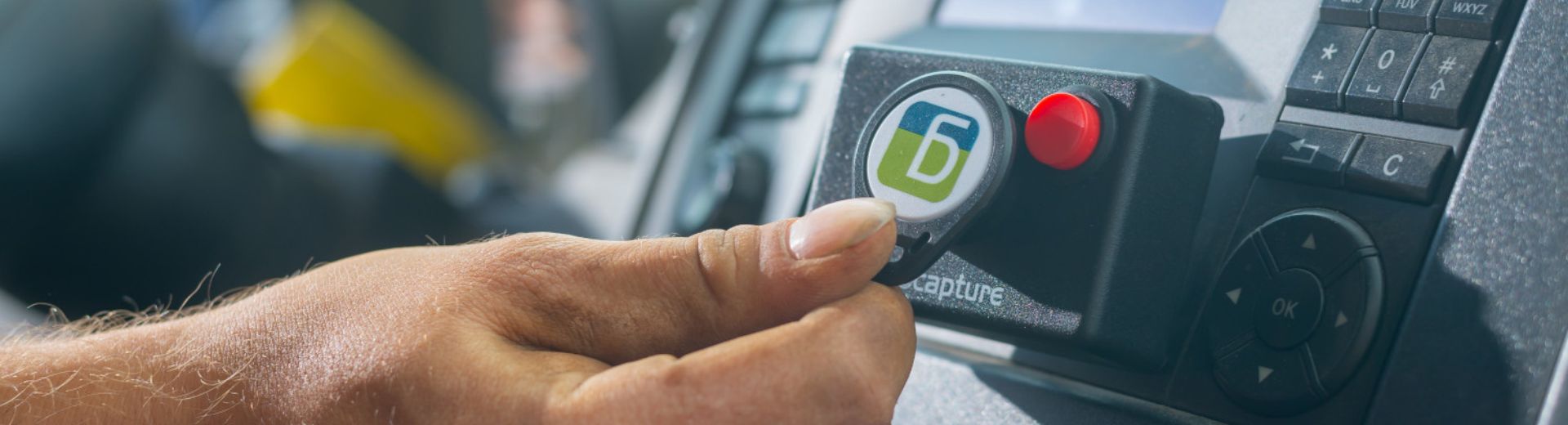 Zeiterfassung im Fahrzeug per RFID-Chip für Handwerk und Außendienst